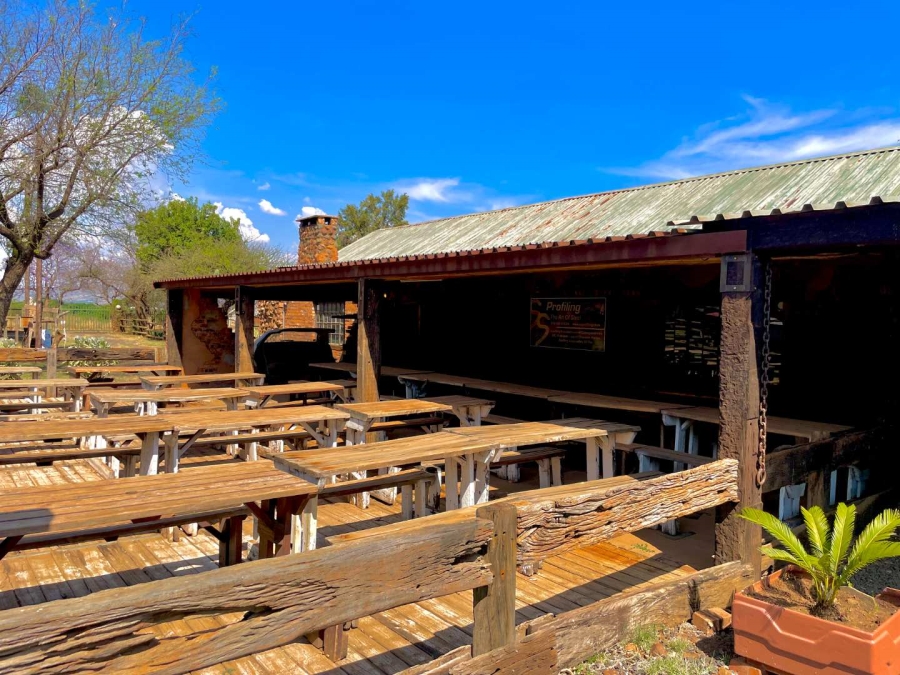 Commercial Property for Sale in Melodie North West